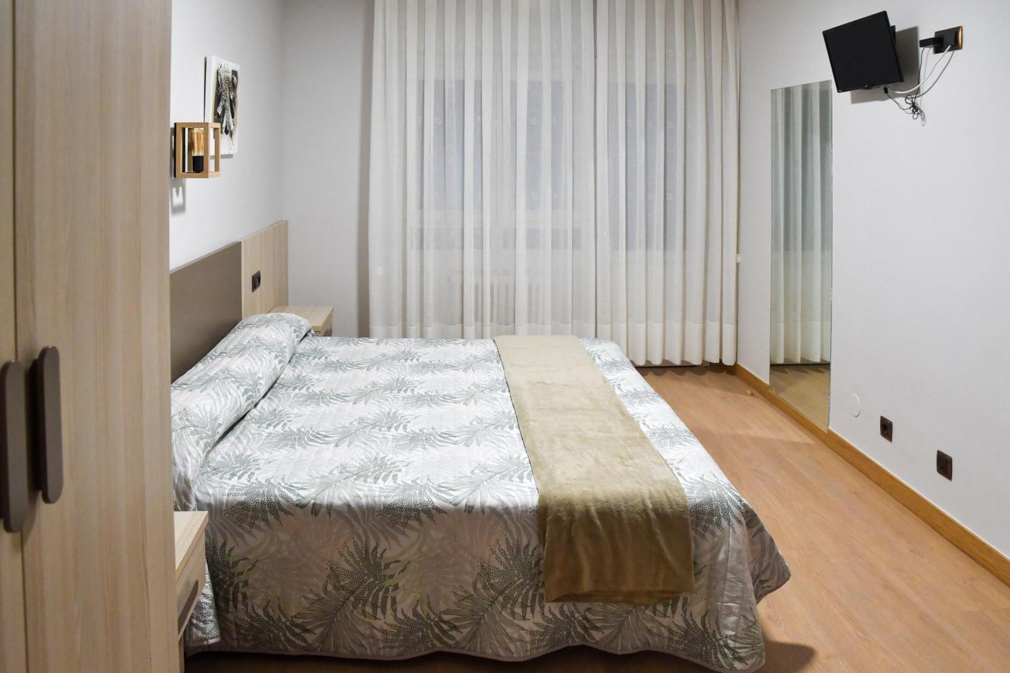 Habitaciones Javier Lvi 0006 Βιτόρια-Γκαστέις Εξωτερικό φωτογραφία